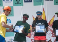 ISA President Fernando Aguerre with Ntando Msibi (RSA). Credit:ISA/Rommel Gonzales ISA President Fernando Aguerre with Ntando Msibi (RSA). Credit:ISA/Rommel Gonzales