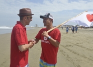 ISA President Fernando Aguerre and Hiromori Okajima from Team Japan. Credit: ISA/Michael Tweddle