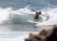 Free Surf. Credit: ISA / Rommel Gonzales