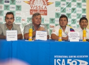 Felipe Rodriguez Surf Manager, Patricio Tamariz Minister of Tourism, Xavier Aguirre from FES, Mayor of Salinas Vicente Paul Borbor. Credit: ISA/ Rommel Gonzales