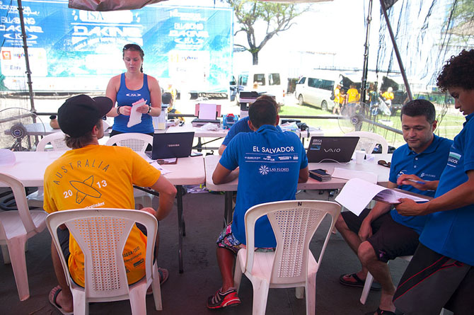 Team Australia and Team  El Salvador at the Registration Office. Credit: ISA/ Rommel Gonzales