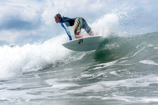 Free Surf. Credit: ISA/ Rommel Gonzales